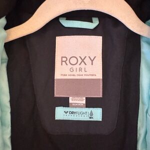 Roxy Girl Aqua and Black SNOW Jacket/pants. WORN ONCE for half a day.